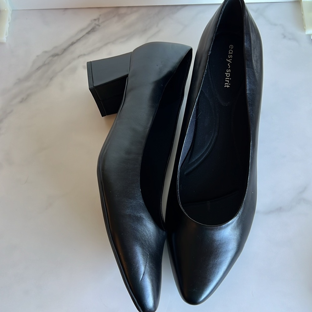 Nwot Easy Spirit Nicole Almond Toe Pump Size 11 View 4